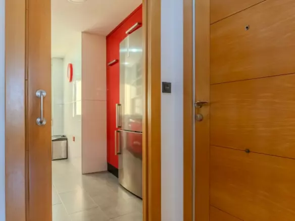 3-bedroom Apartment In Guardamar Del Segura, Spain (82 M²)