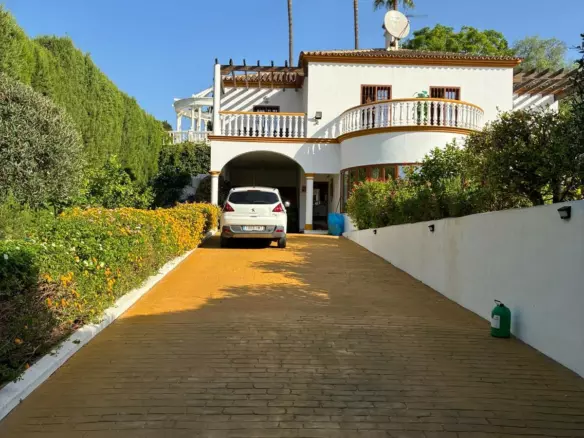 4-bedroom Villa In Mijas, Spain (361 M²)