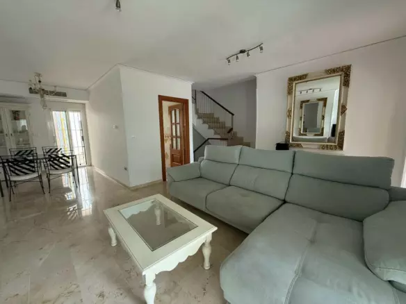 3-bedroom Town House In Marbella, Spain (227 M²)