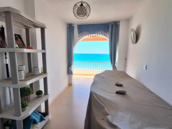 2-bedroom Apartment In Estepona, Spain (114 M²)