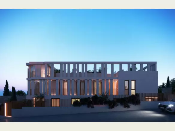 2-bedroom Apartment In Torremolinos, Spain (94 M²)
