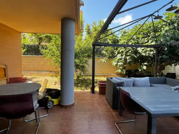 3-bedroom Apartment In Torremolinos, Spain (140 M²)