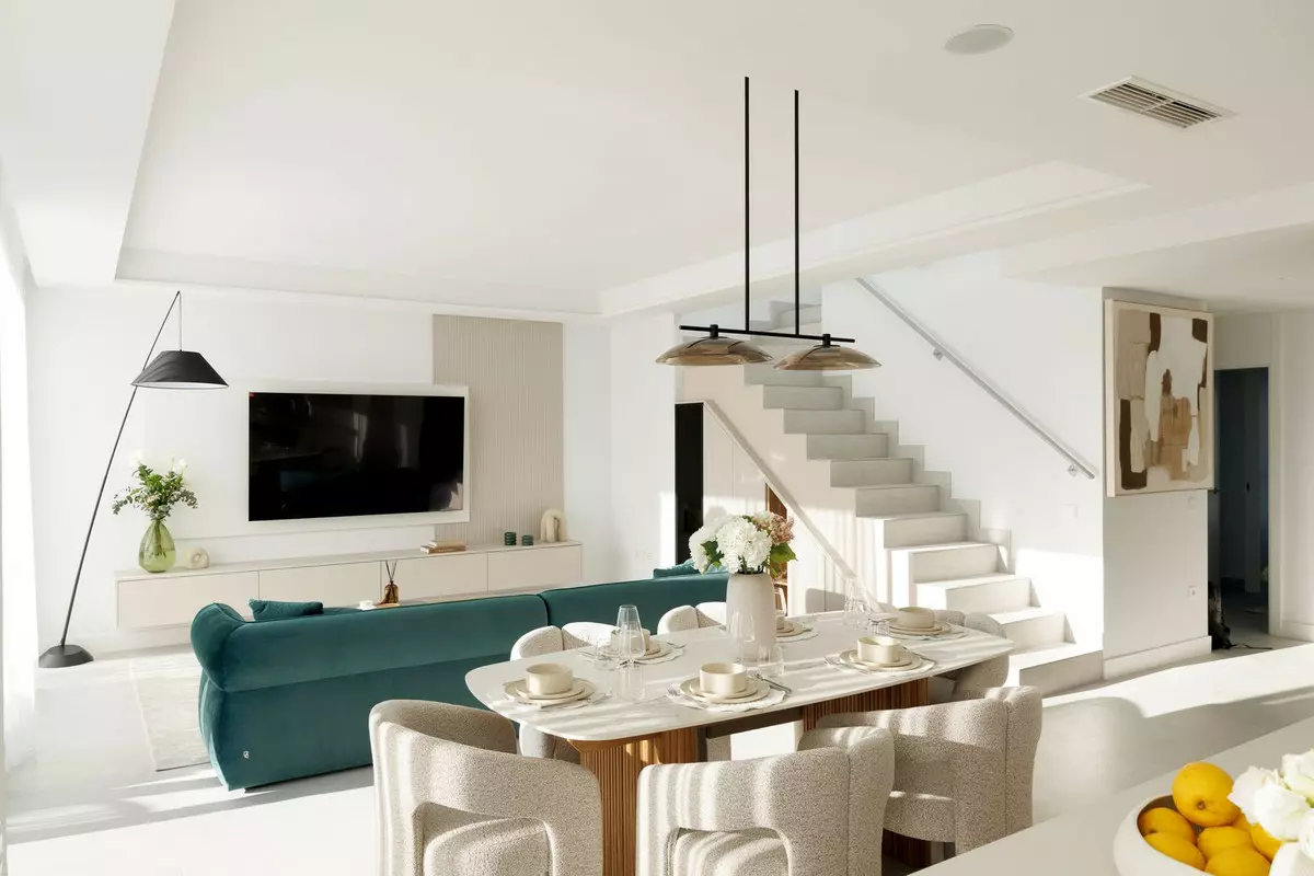 3-bedroom Apartment In Marbella, Spain (155 M²)