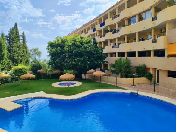 2-bedroom Apartment In Fuengirola, Spain (80 M²)
