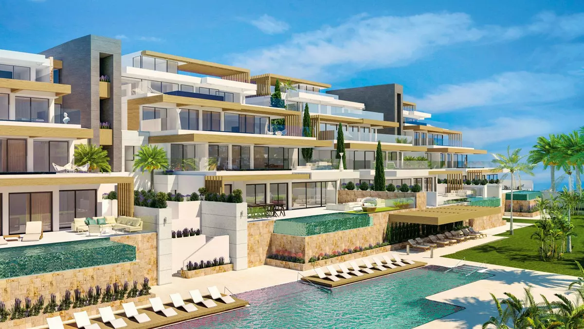 3-bedroom Apartment In Estepona, Spain (180 M²)