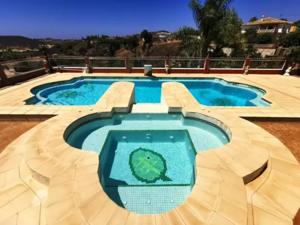6-bedroom Villa In Mijas, Spain (573 M²)