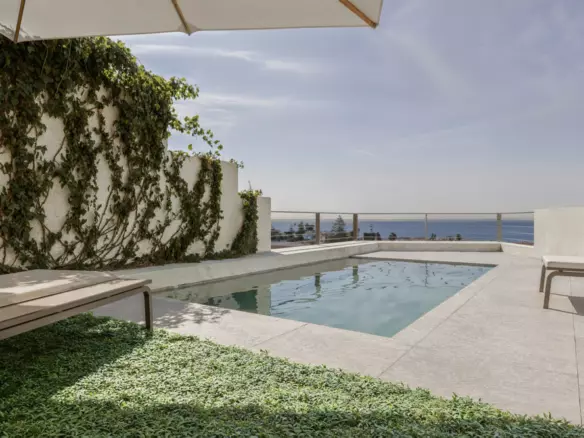 3-bedroom Villa In Rincón De La Victoria, Spain (221 M²)