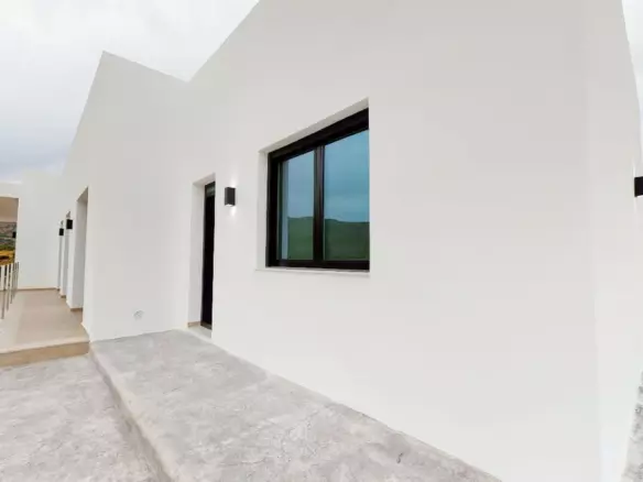 3-bedroom Villa In La Romana, Spain (248 M²)
