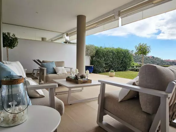 3-bedroom Apartment In Benahavis, Spain (120 M²)
