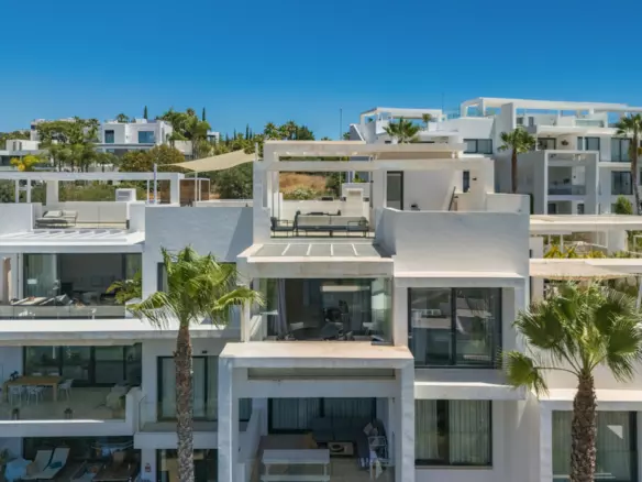 2-bedroom Apartment In Benahavis, Spain (222 M²)