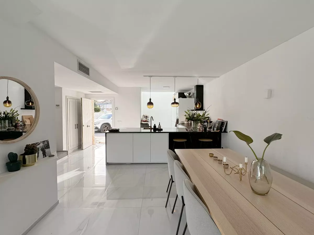 3-bedroom Town House In Marbella, Spain (149 M²)