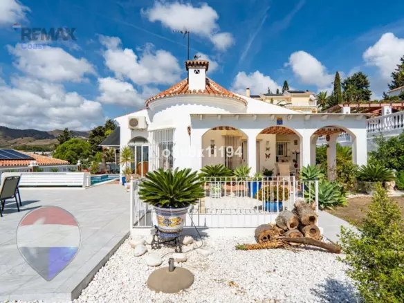 3-bedroom Villa In Vélez – Málaga, Spain (193 M²)