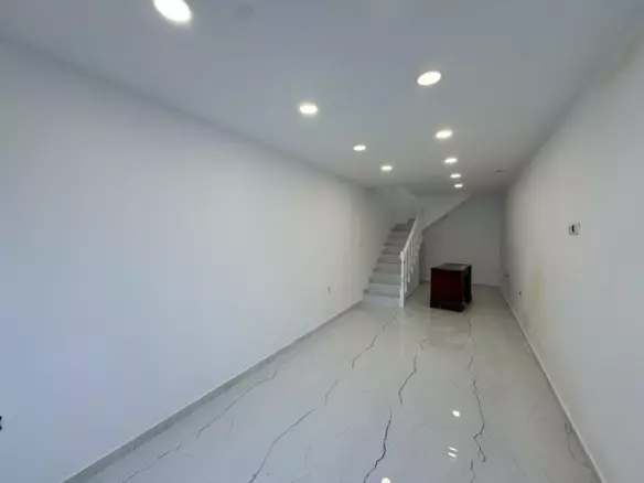 4-bedroom Apartment In Alhaurín El Grande, Spain (214 M²)