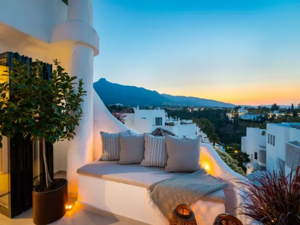 3-bedroom Apartment In Marbella, Spain (126 M²)