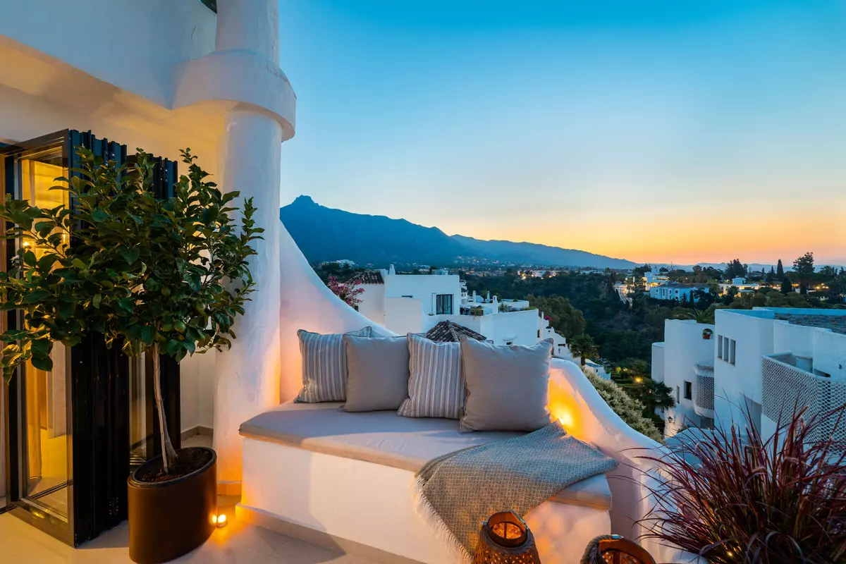 3-bedroom Apartment In Marbella, Spain (126 M²)
