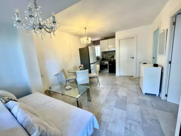 2-bedroom Apartment In Estepona, Spain (56 M²)