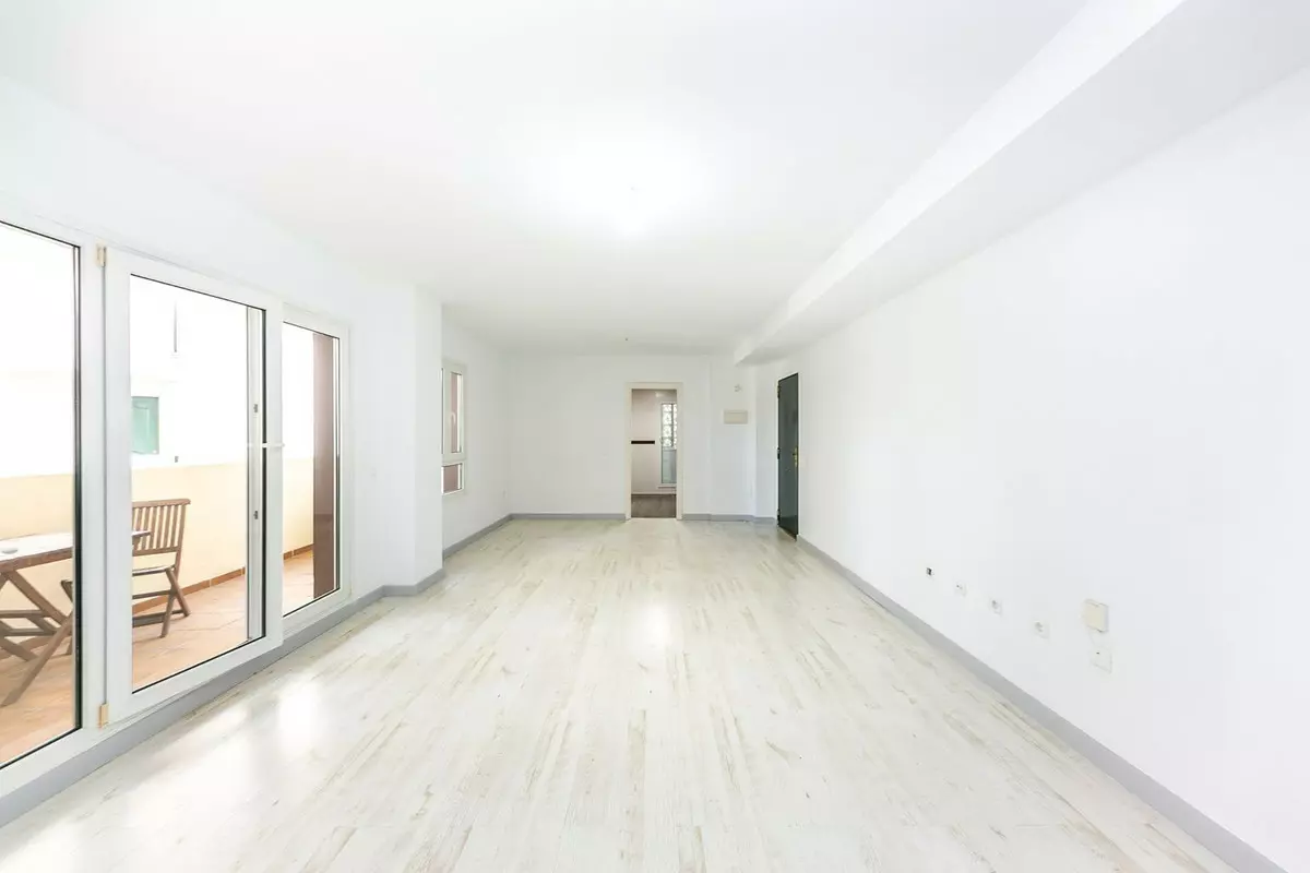 3-bedroom Apartment In Benalmádena, Spain (137 M²)