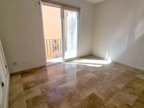 3-bedroom Town House In Marbella, Spain (209 M²)