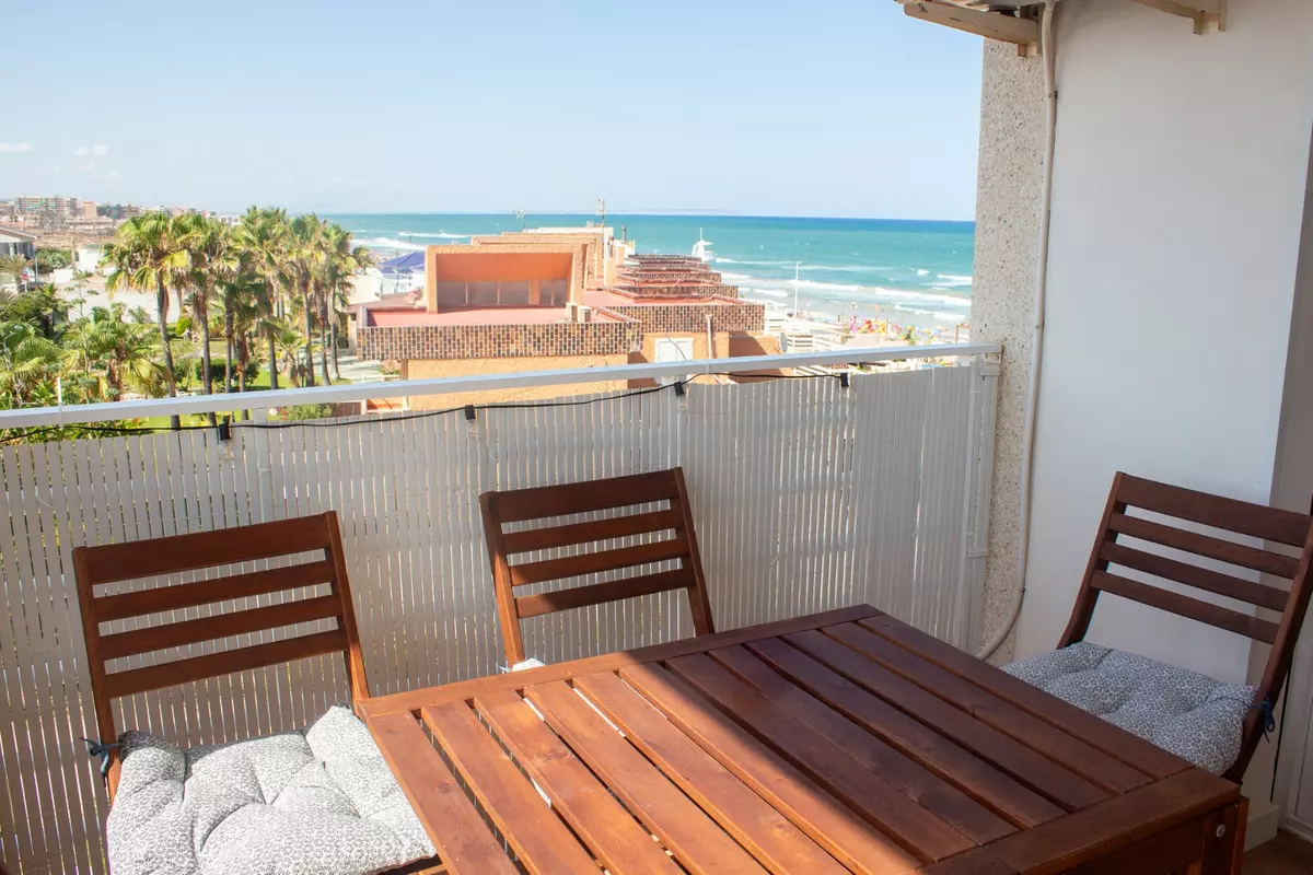 2-bedroom Apartment In Torrevieja, Spain (50 M²)