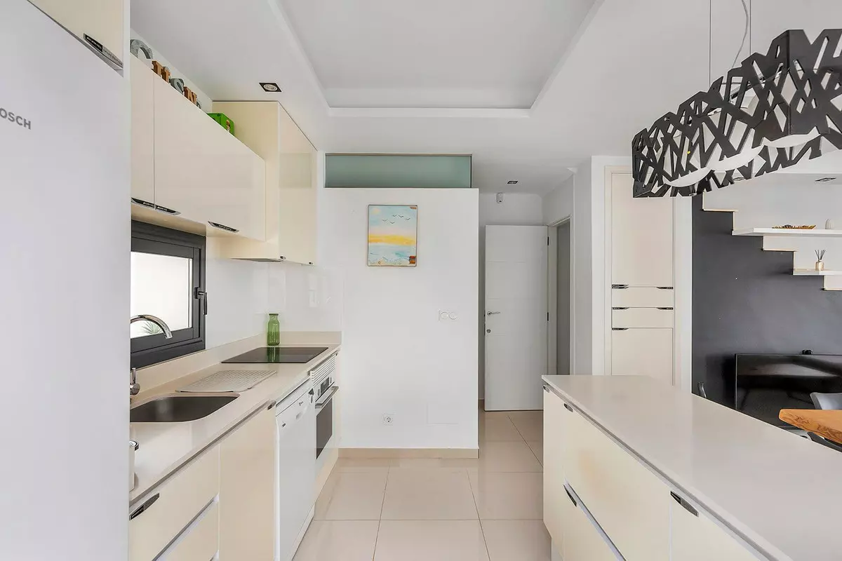 4-bedroom Villa In Rojales, Spain (157 M²)