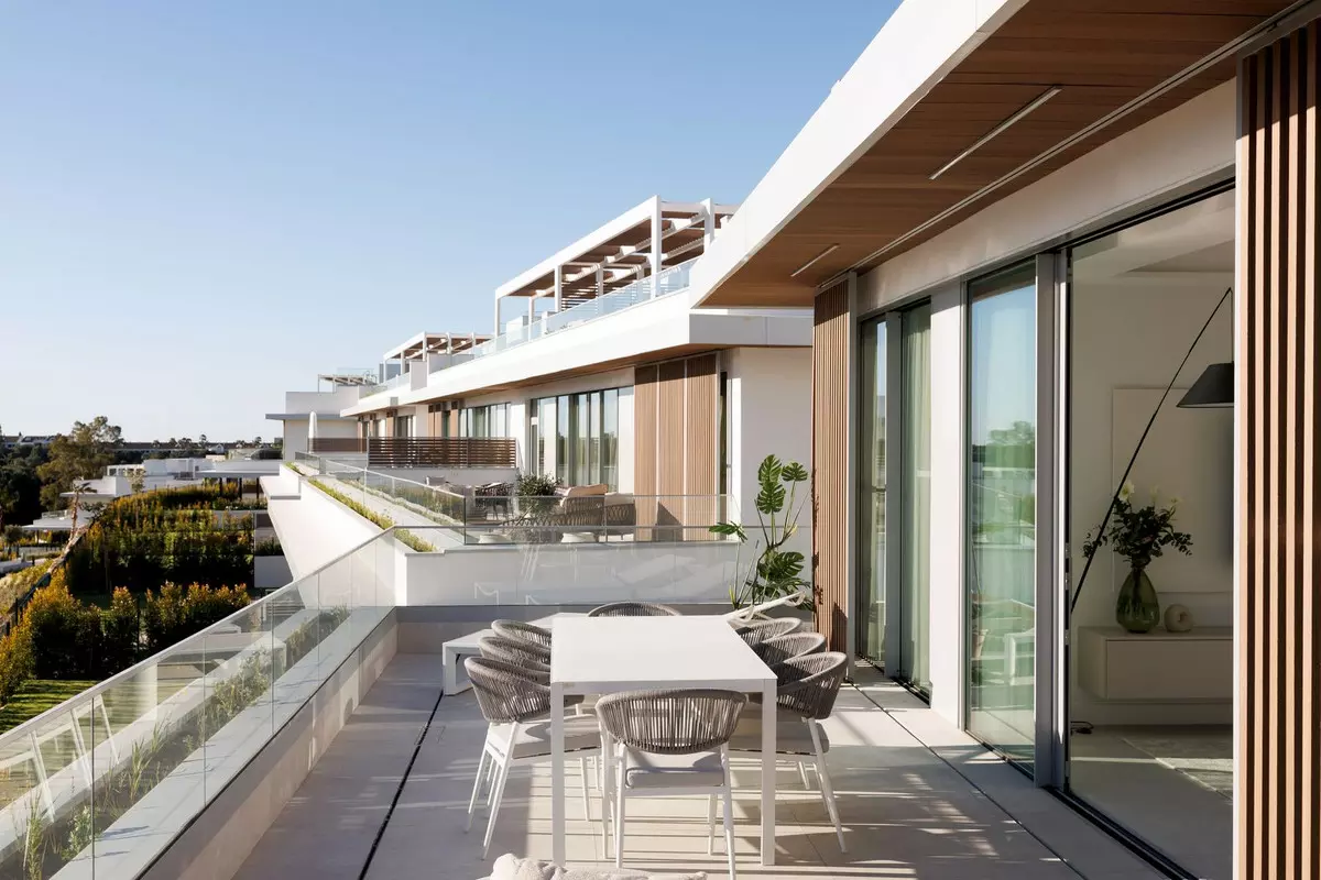 3-bedroom Apartment In Marbella, Spain (155 M²)