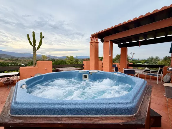 2-bedroom Apartment In Estepona, Spain (120 M²)