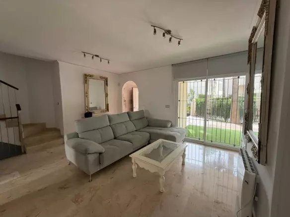 3-bedroom Town House In Marbella, Spain (227 M²)