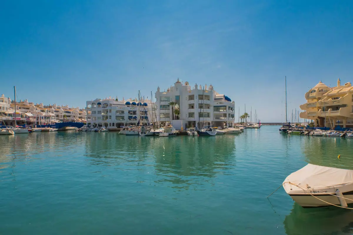 9-bedroom Apartment In Benalmádena, Spain (639 M²)