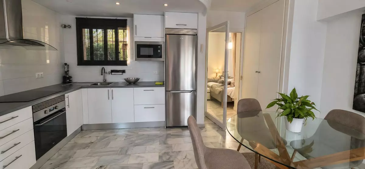 2-bedroom Town House In Marbella, Spain (80 M²)