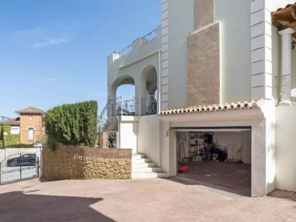 5-bedroom Villa In Mijas, Spain (342 M²)