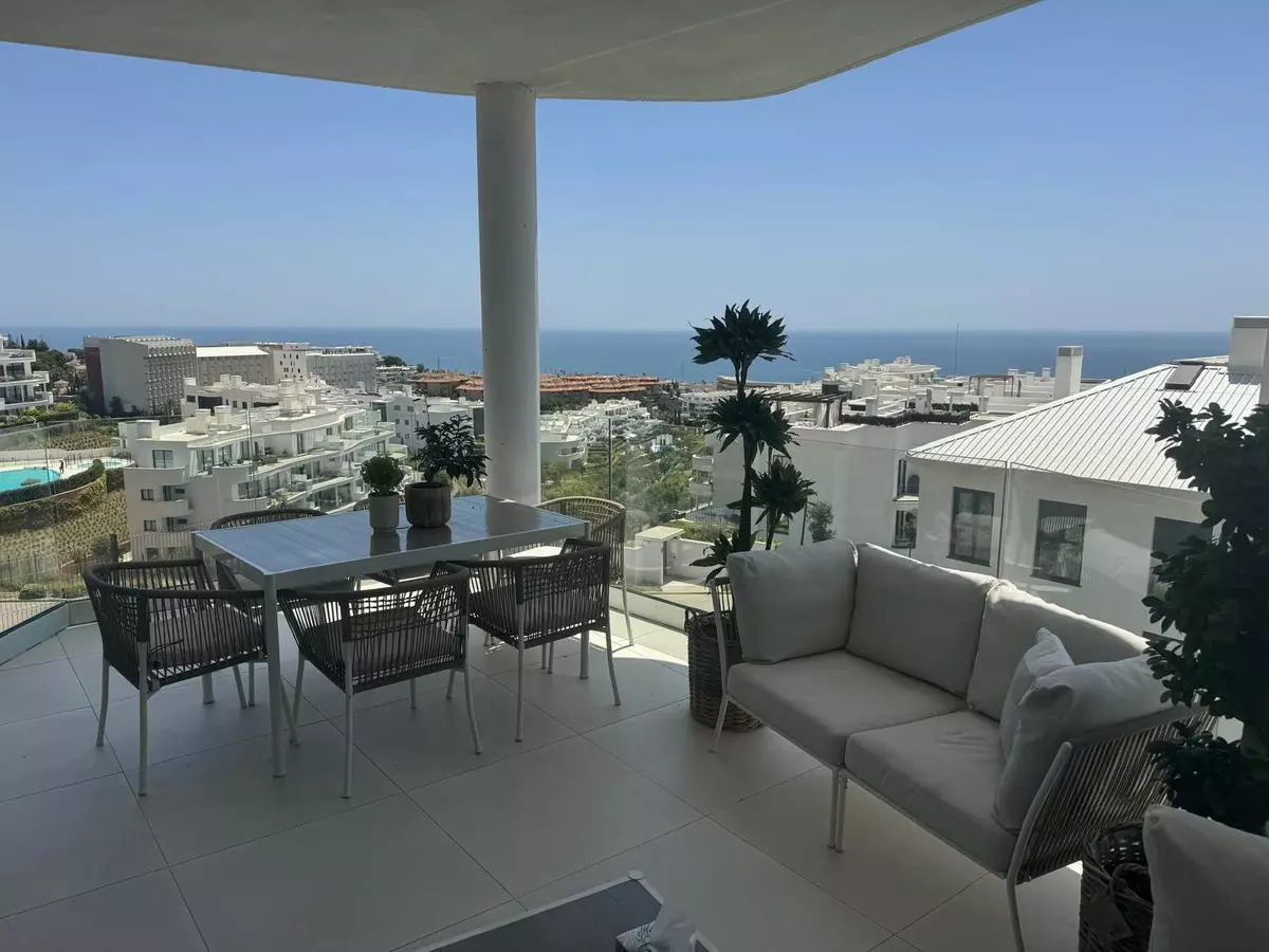 3-bedroom Apartment In Fuengirola, Spain (119 M²)