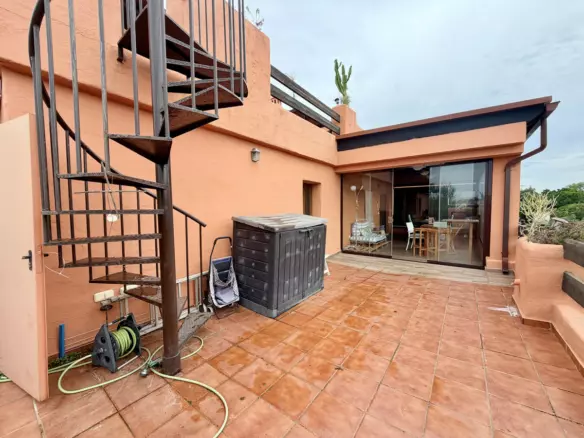 2-bedroom Apartment In Estepona, Spain (120 M²)