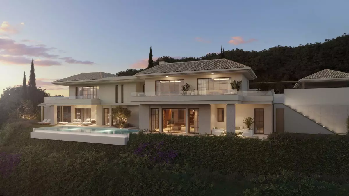 4-bedroom Villa In Benahavis, Spain (550 M²)
