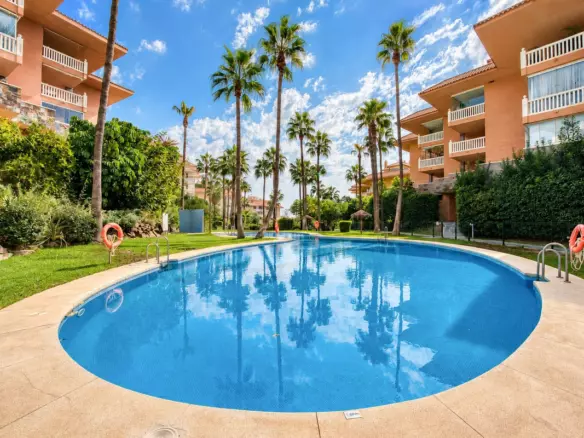 2-bedroom Apartment In Fuengirola, Spain (85 M²)