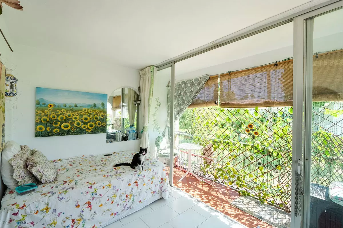 1-bedroom Apartment In Estepona, Spain (61 M²)