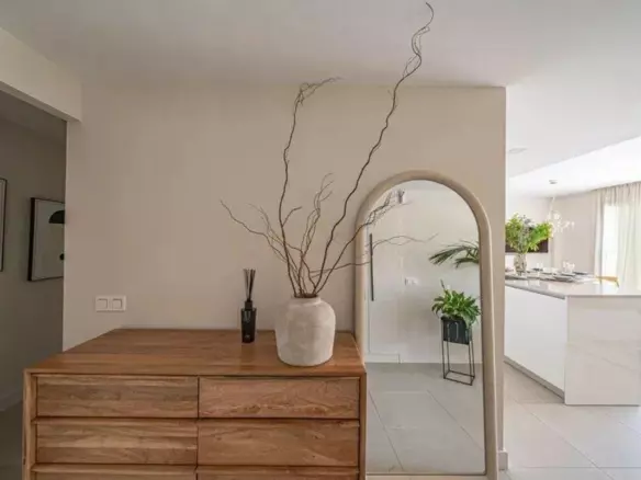 3-bedroom Apartment In Estepona, Spain (110 M²)