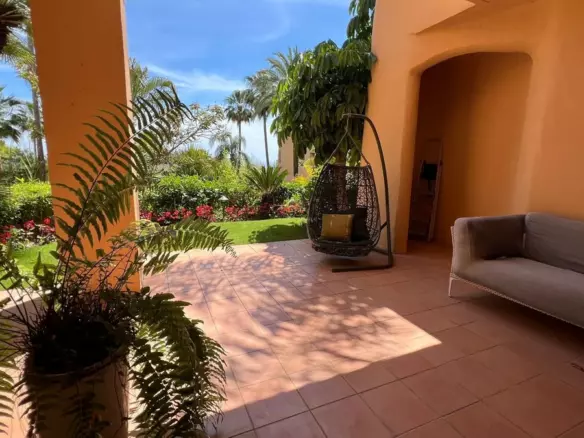 3-bedroom Apartment In Marbella, Spain (176 M²)