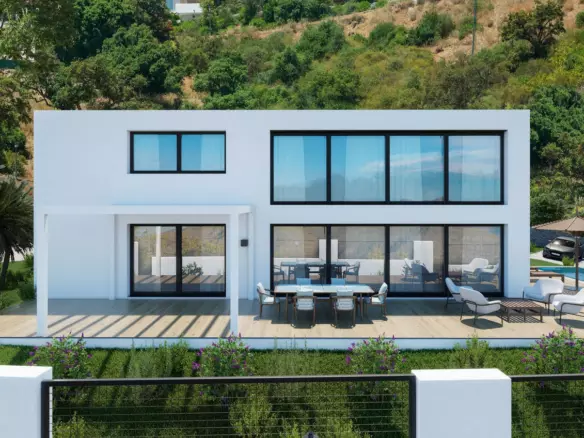 4-bedroom Villa In Marbella, Spain (328 M²)