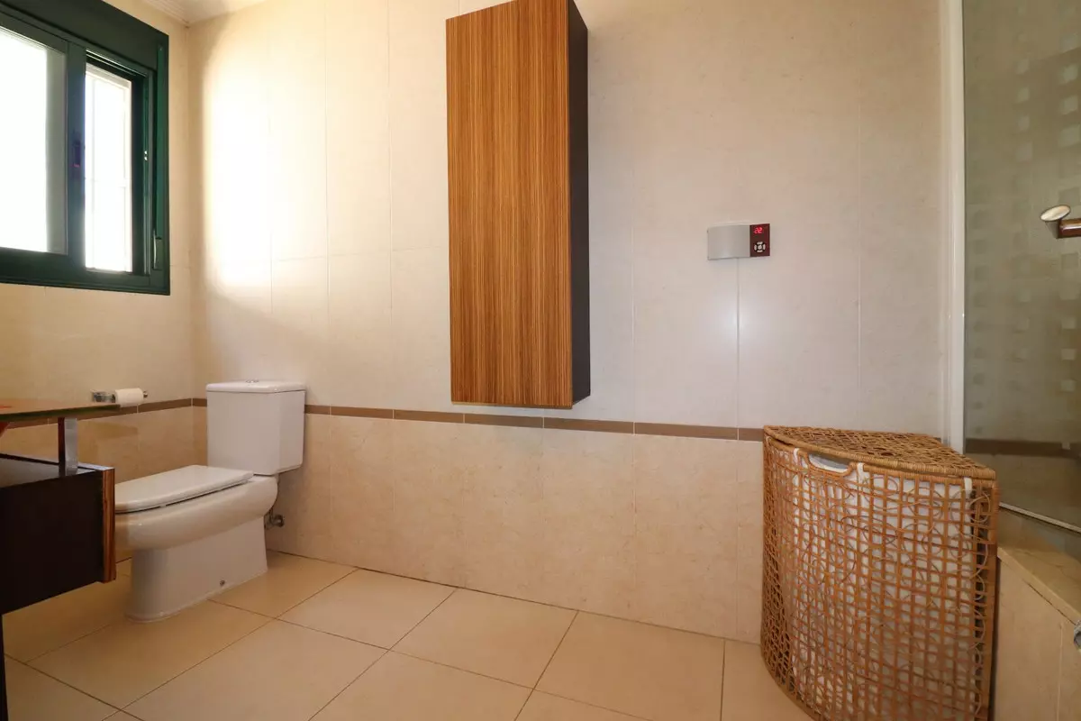4-bedroom Villa In Rojales, Spain (175 M²)