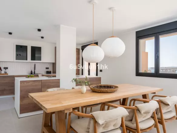3-bedroom Apartment In Benalmádena, Spain (212 M²)