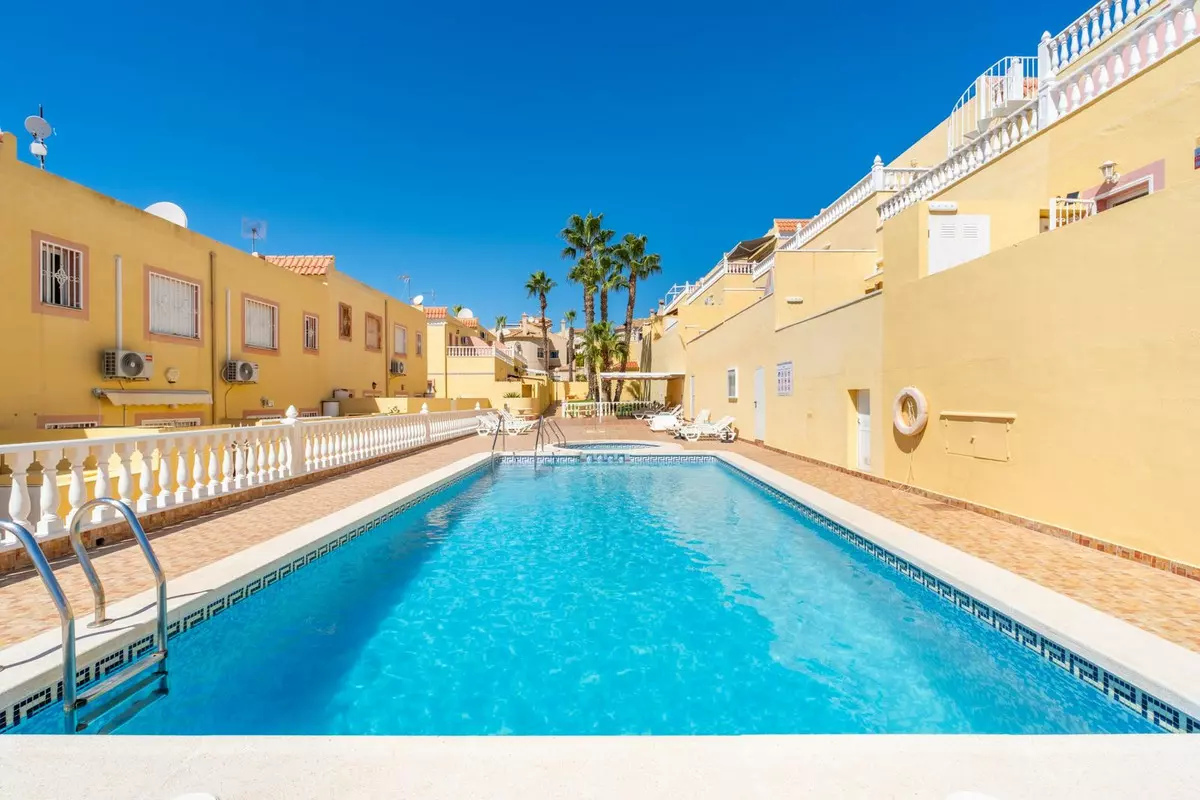 2-bedroom Town House In Orihuela, Spain (64 M²)