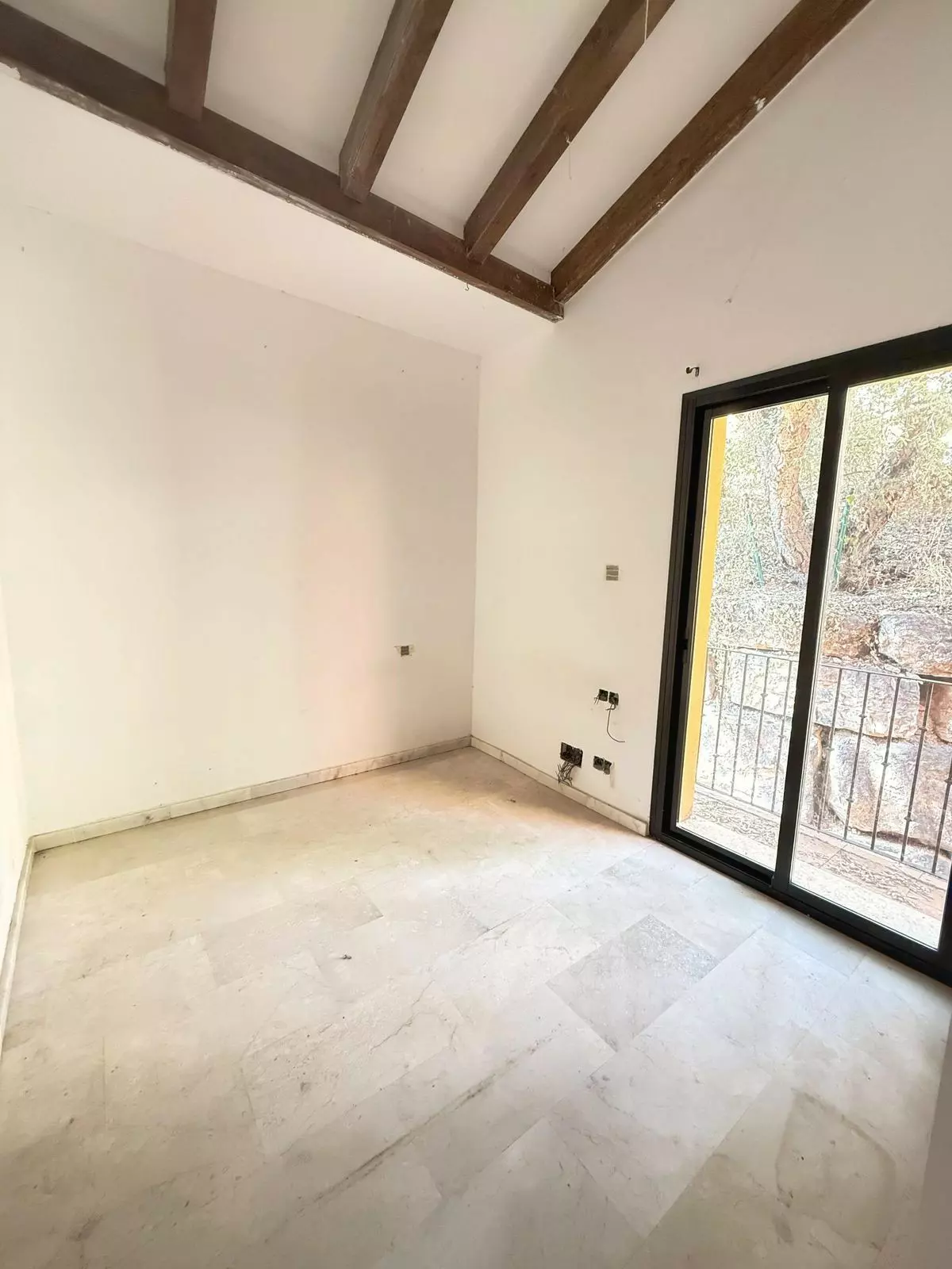 5-bedroom Villa In Marbella, Spain (525 M²)