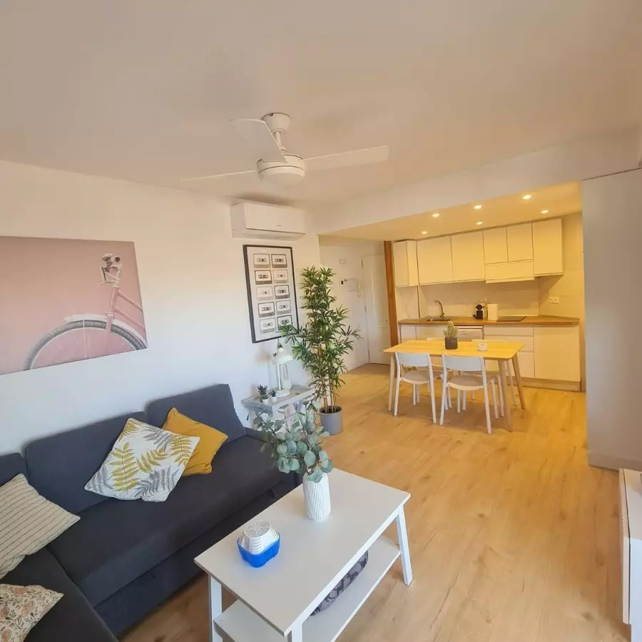 2-bedroom Apartment In Torrevieja, Spain (50 M²)