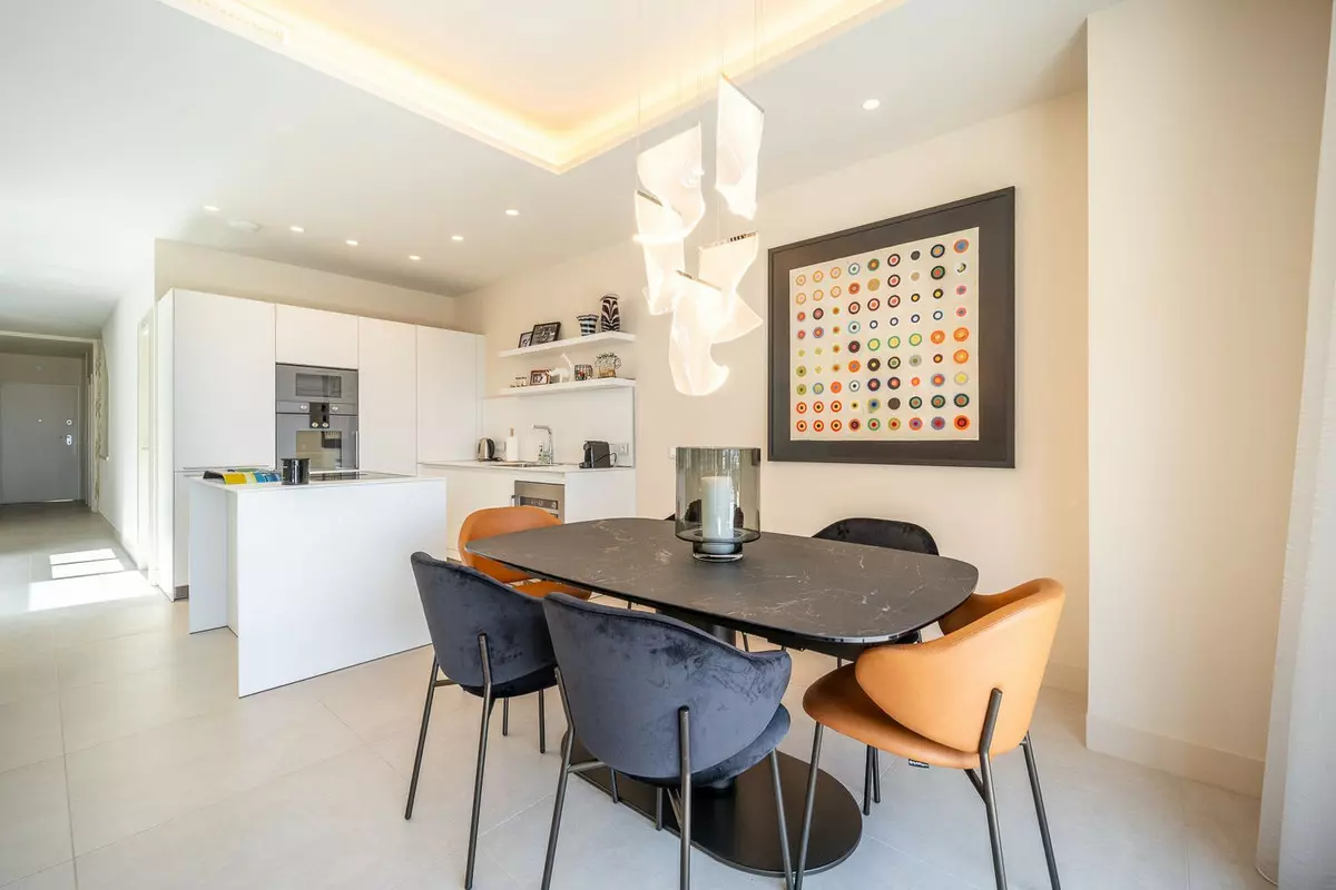 4-bedroom Town House In Estepona, Spain (398 M²)