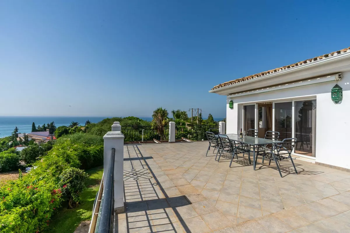 5-bedroom Villa In Mijas, Spain (627 M²)