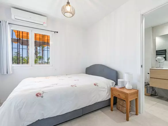 2-bedroom Apartment In Marbella, Spain (82 M²)