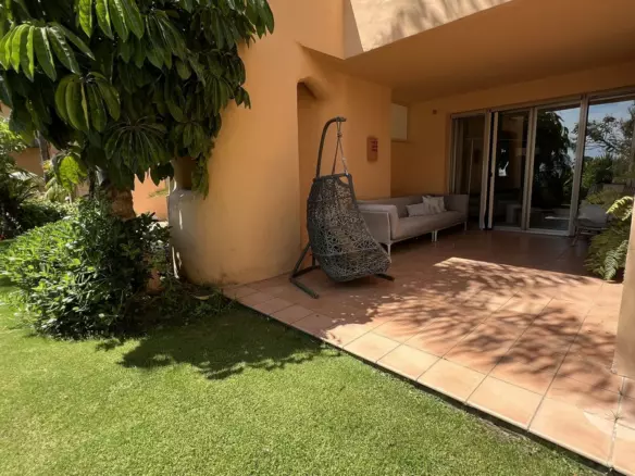 3-bedroom Apartment In Marbella, Spain (176 M²)