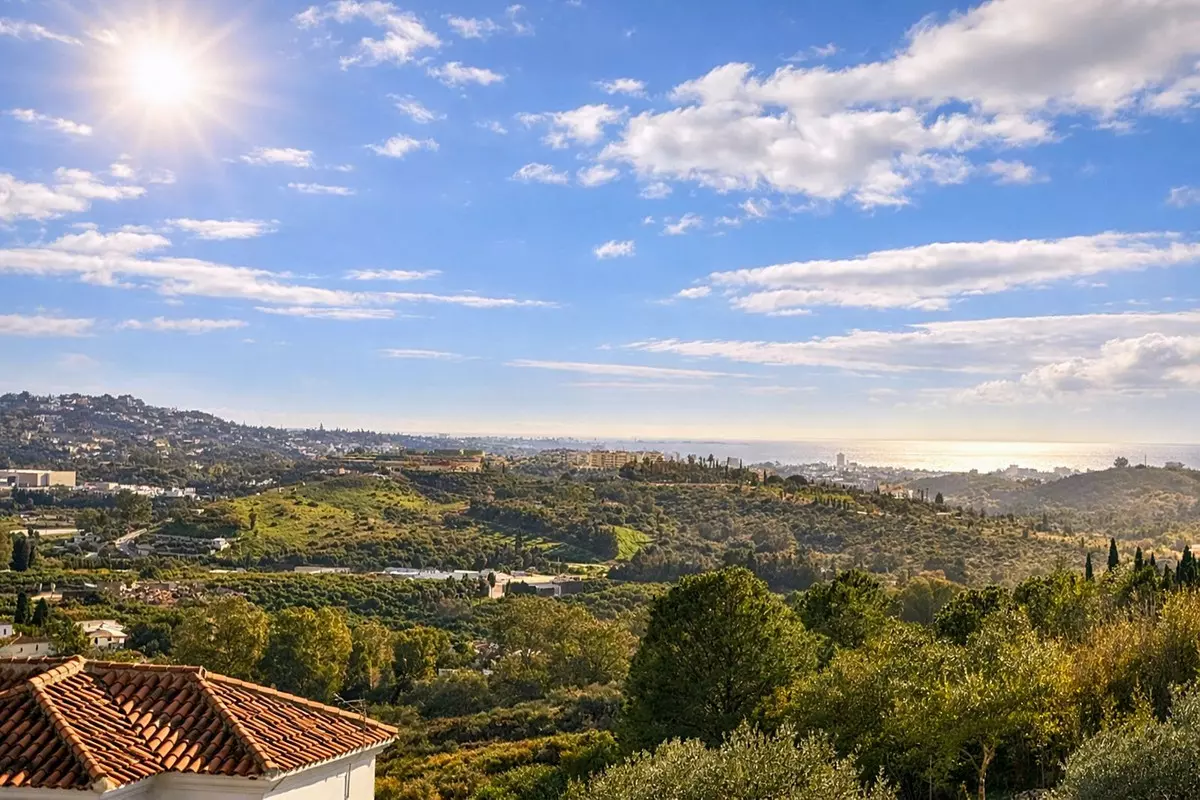 6-bedroom Villa In Mijas, Spain (425 M²)