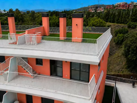 3-bedroom Apartment In Mijas, Spain (209 M²)