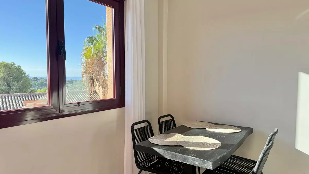1-bedroom Apartment In Benahavis, Spain (78 M²)